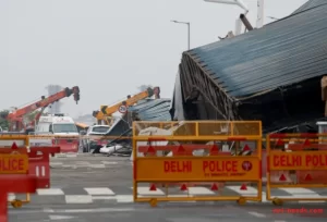 delhi airport roof collapse